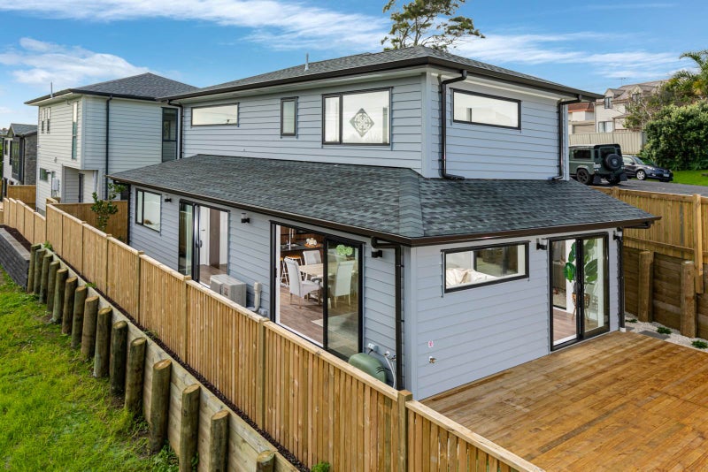 33D Philson Terrace, Browns Bay, Auckland - Carousel 2