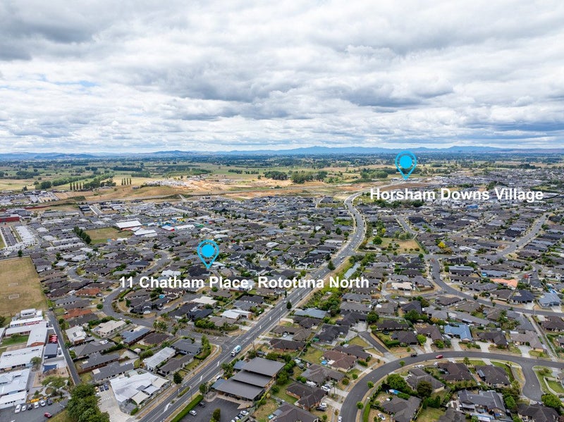 11 Chatham Place, Rototuna North, Hamilton - Carousel 24