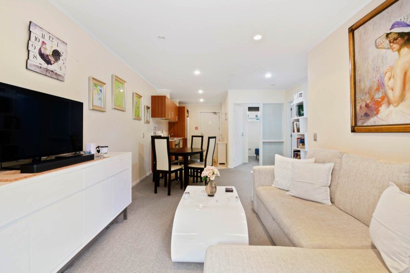 1B/4 Kell Drive, Albany, Auckland - Carousel 2