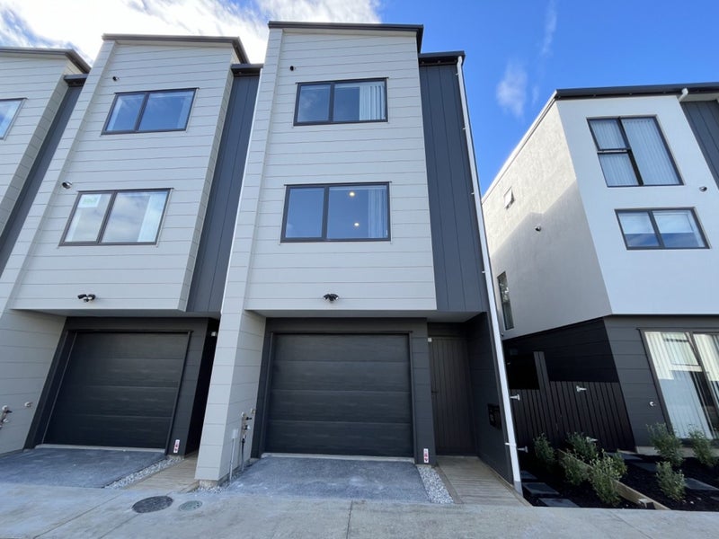 52 Tukari Lane, Mangere Bridge, Auckland - Carousel 2