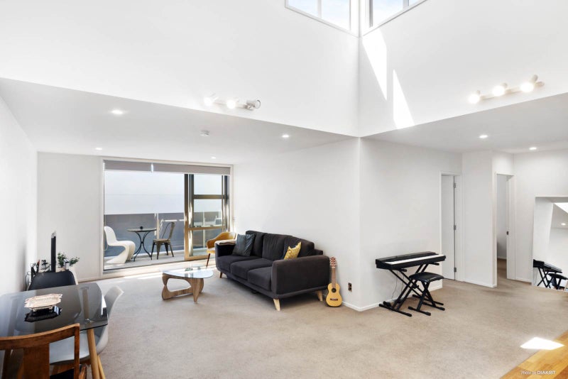 2C/2 Dickens Street, Grey Lynn, Auckland - Carousel 2