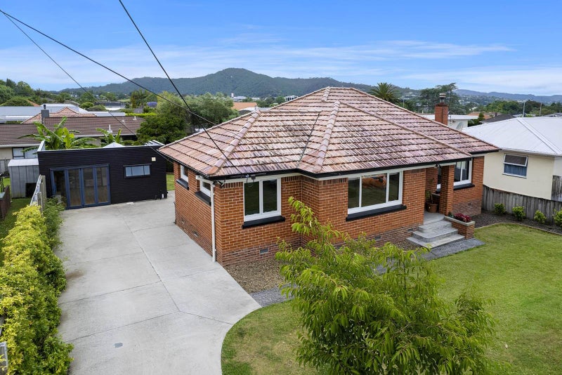 38 Central Avenue, Avenues, Whangarei - Carousel 1
