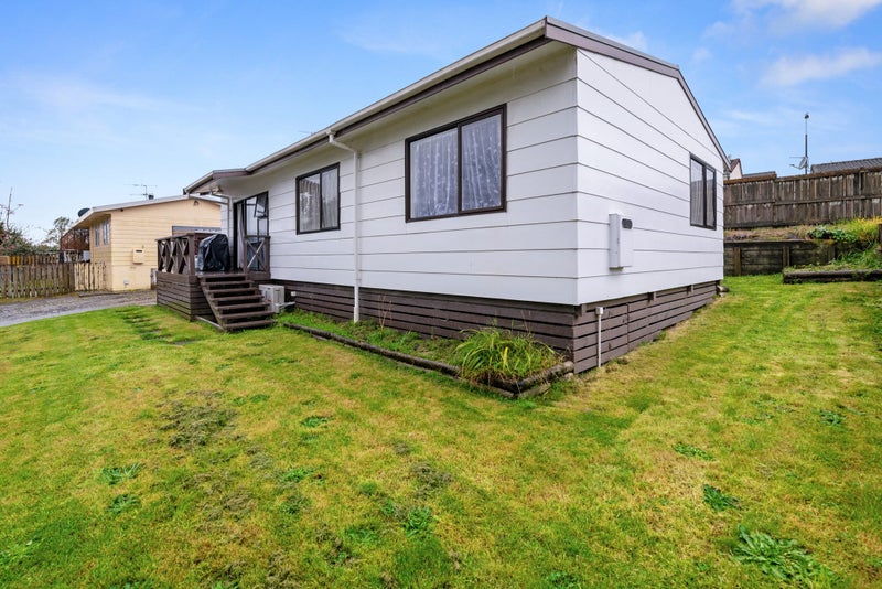 7B Muir Place, Te Puke - Carousel 2