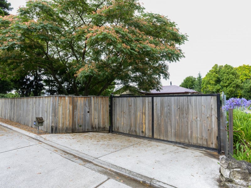 251 Havelock Road, Akina, Hastings - Carousel 19