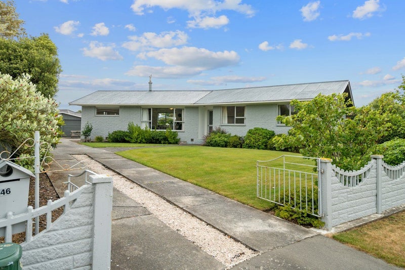 46 Oakley Crescent, Hornby, Christchurch - Carousel 22