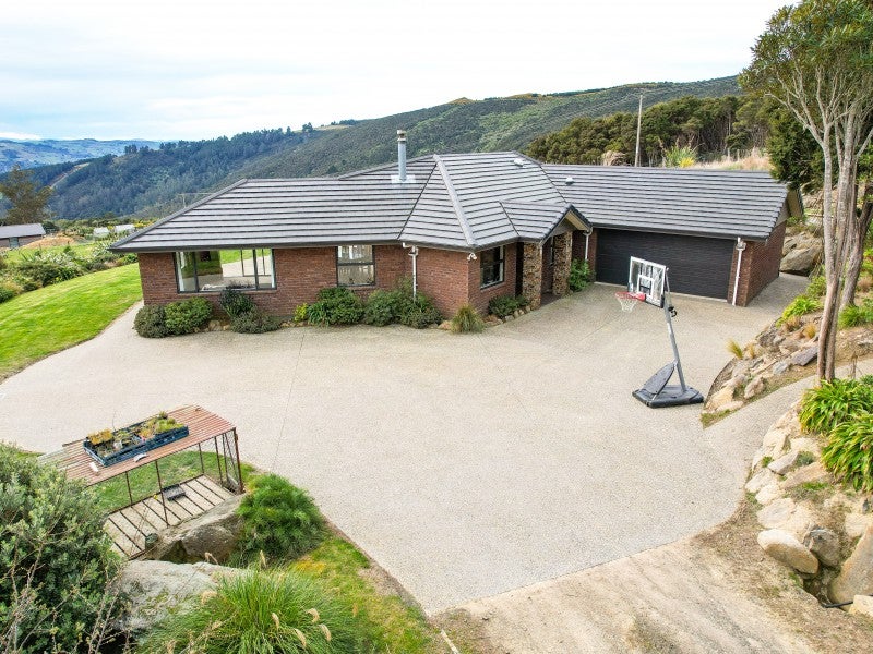 19 Cedar Creek Road, Mount Cargill - Carousel 1