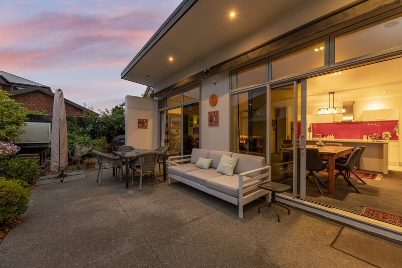 6 Brookfield Drive, Northwood, Christchurch - Carousel 2