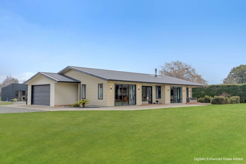31 Hereford Street, Wilton, Wellington - Carousel 1