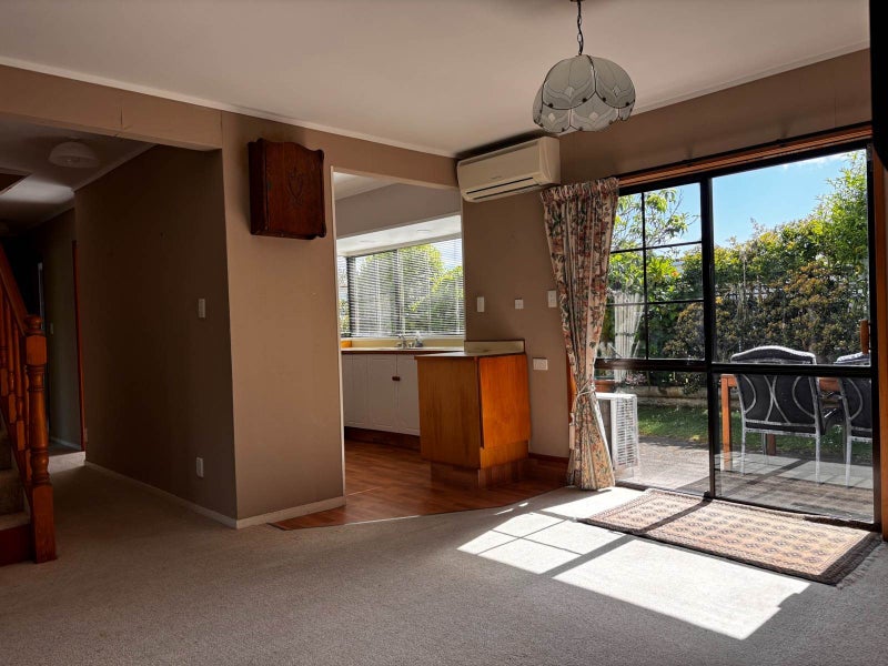 7B Maygrove Drive, Orewa, Orewa - Carousel 2