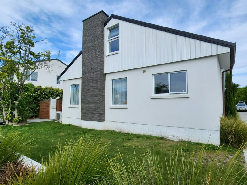 1/42 Andover Street, Merivale, Christchurch - Carousel 2