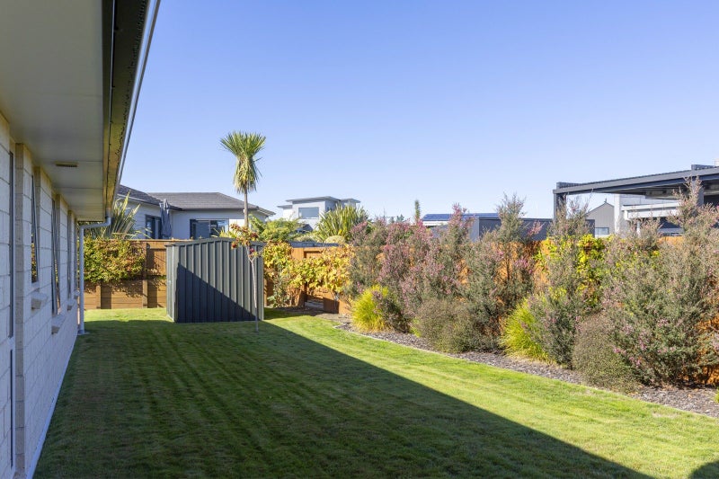 4 Tuhua Close, Wharewaka, Taupo - Carousel 22