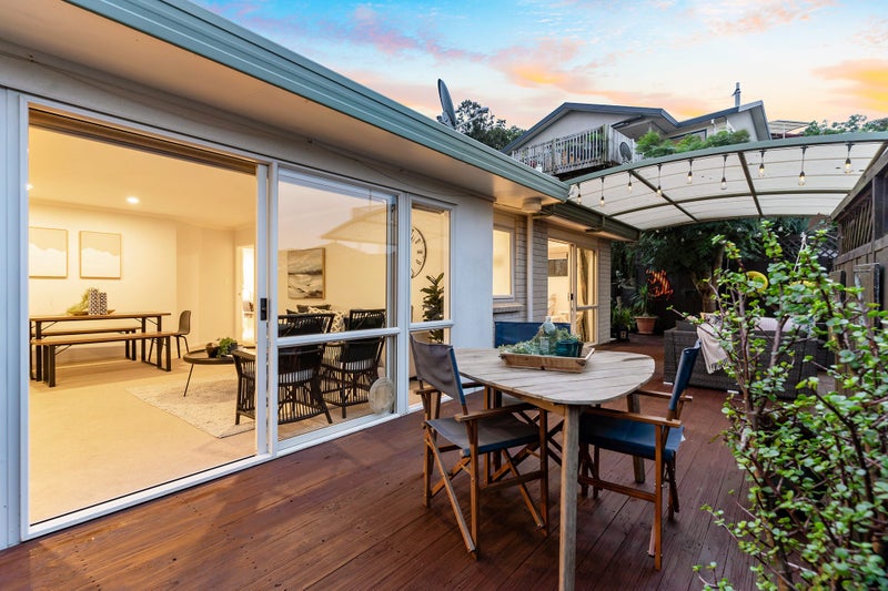 10A Mollyhawk Rise, Arkles Bay, Whangaparaoa - Carousel 2