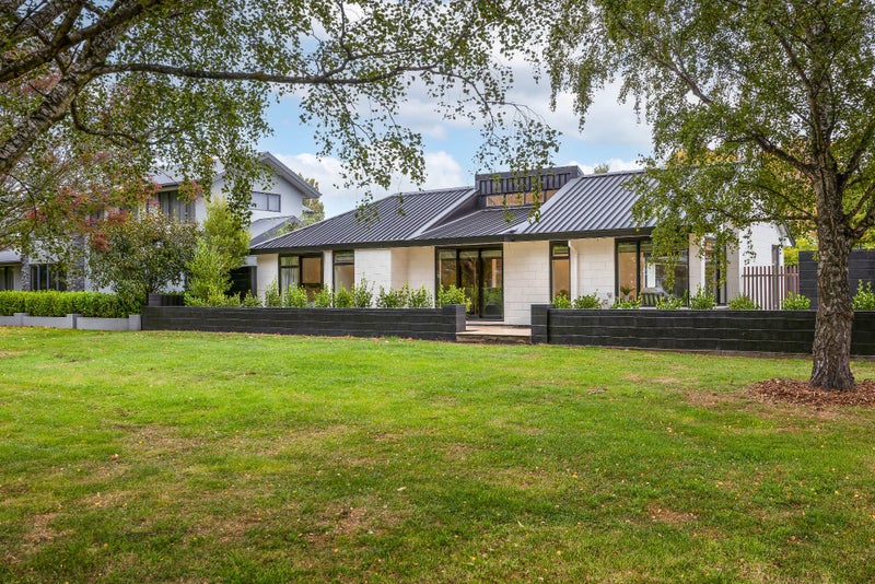 6 Tekapo Place, Opawa, Christchurch - Carousel 23