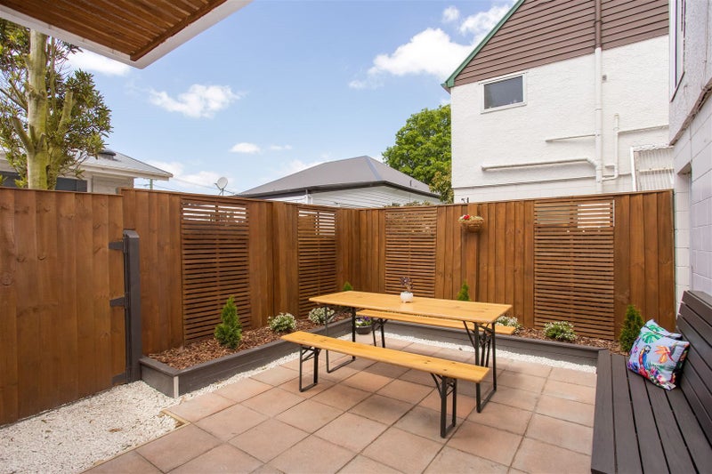 4/129 Canon Street, Edgeware, Christchurch - Carousel 2