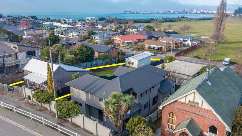 137 Evans Street, Waimataitai, Timaru - Carousel 1