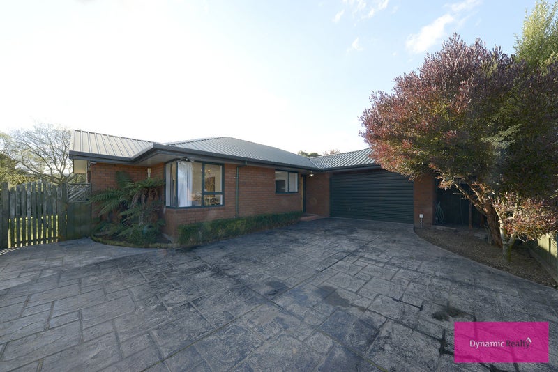 29 Cardigan Bay Place, Addington, Christchurch - Carousel 2