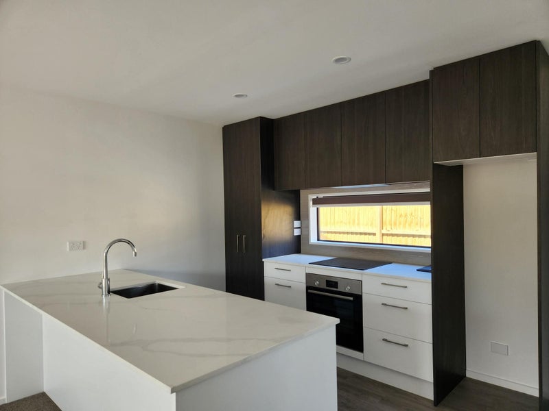 3/15 Frederick Street, Waltham, Christchurch - Carousel 2