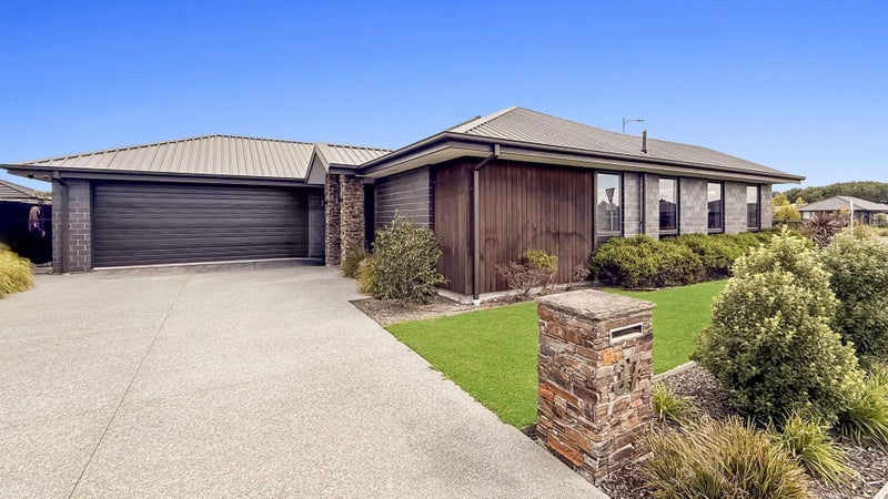 37 Prestons Park Drive, Marshland, Christchurch - Carousel 1