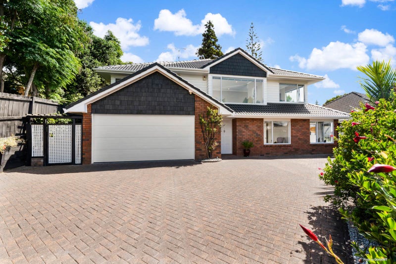 2/26 Westview Court, Somerville, Auckland - Carousel 1