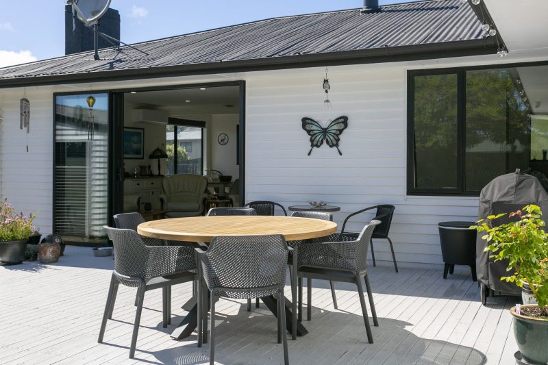 24 Tawa Street, Hilltop, Taupo - Carousel 2