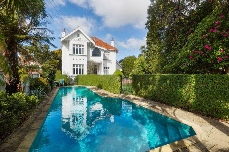 8 Allendale Road, Mount Albert, Auckland - Carousel 2