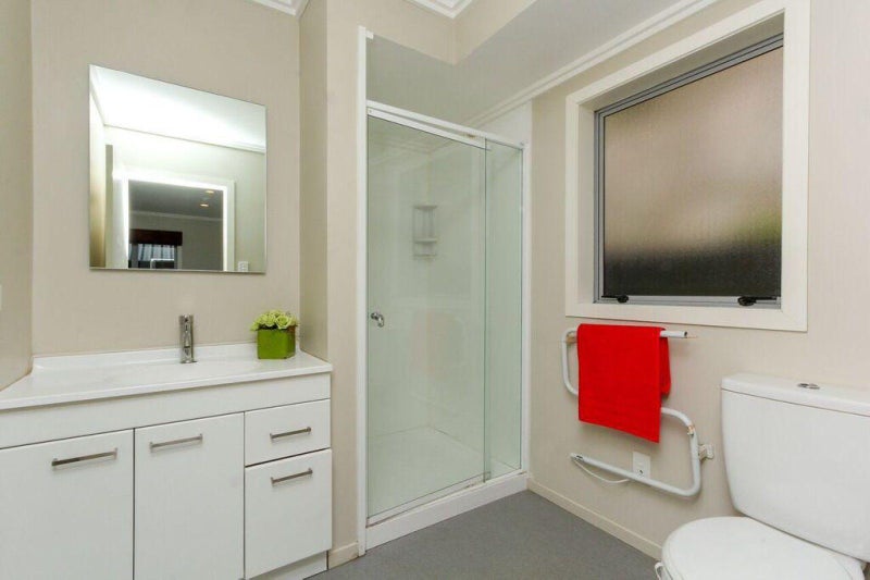 455 Devon Street West, Lynmouth, New Plymouth - Carousel 8