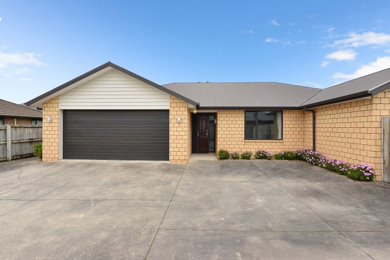 29 Piwakawaka Court, Rototuna North, Hamilton - Carousel 1