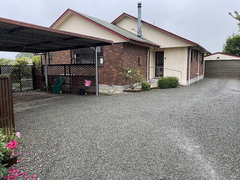 32 Wilkin Street, Temuka - Carousel 1