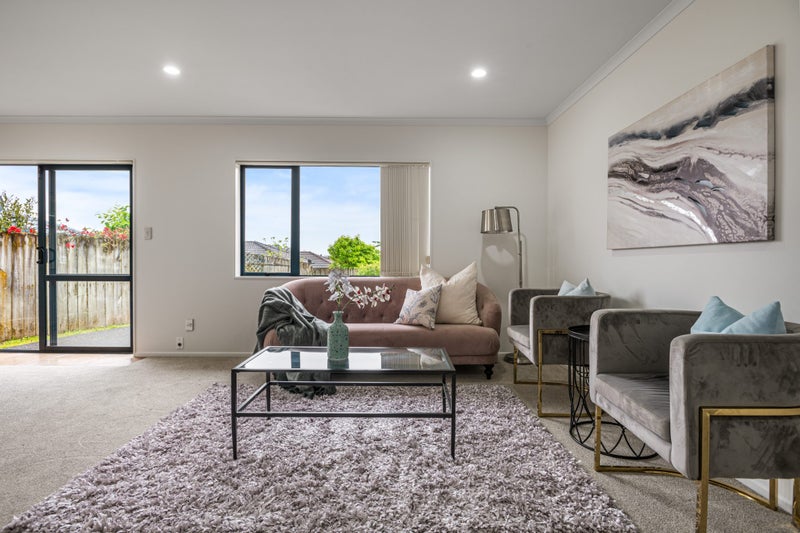 7 Lamberg Close, East Tamaki, Auckland - Carousel 2