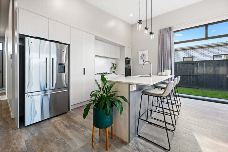 22 Guillaume Street, Chartwell, Hamilton - Carousel 2