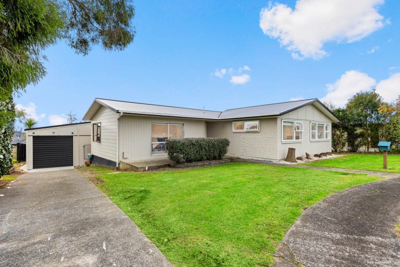 8 Tui Place, Waiuku, Waiuku - Carousel 1