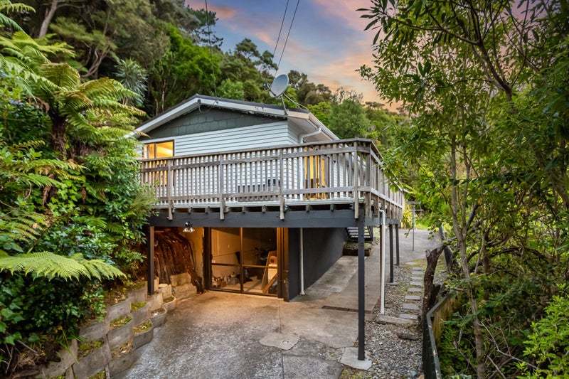 32 John Street, Stokes Valley, Lower Hutt - Carousel 1