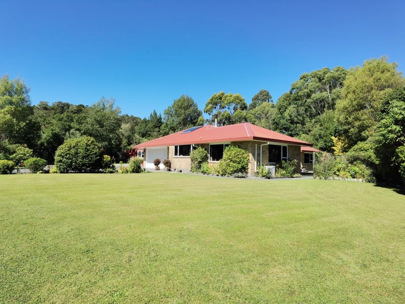 76 Pine Tree Road, Kaniere, Hokitika - Carousel 2