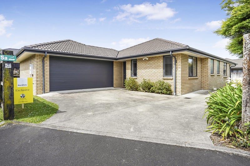 5A Galahad Court, Rototuna North, Hamilton - Carousel 1
