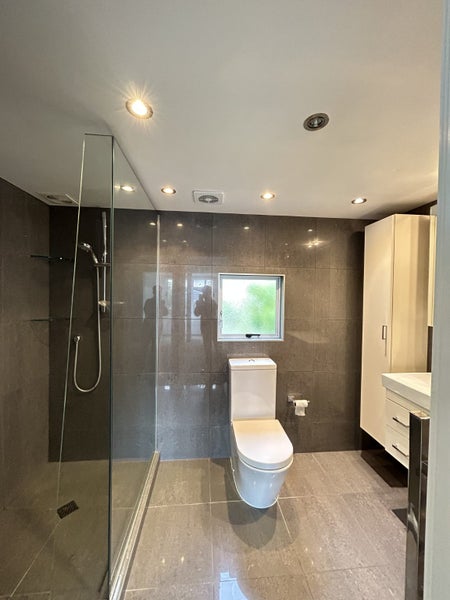 2/16 ORCHARD RD, Waiake, North Shore City - Carousel 14