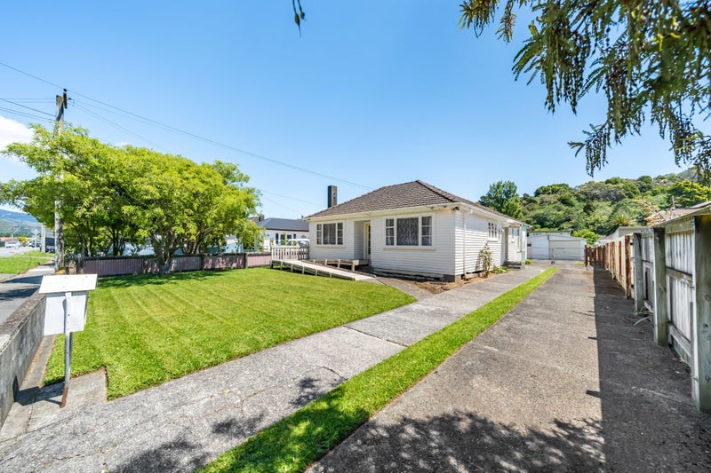 73 Wellington Road, Wainuiomata, Lower Hutt - Carousel 2