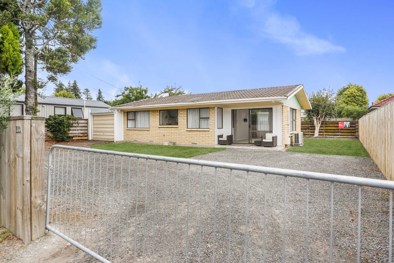 233A Dey Street, Hamilton East, Hamilton - Carousel 2