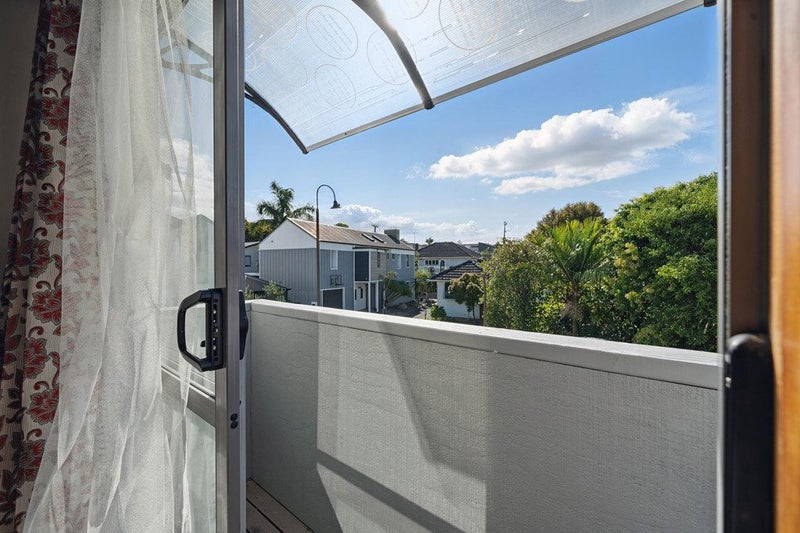 38F Arawa Street, New Lynn, Auckland - Carousel 19