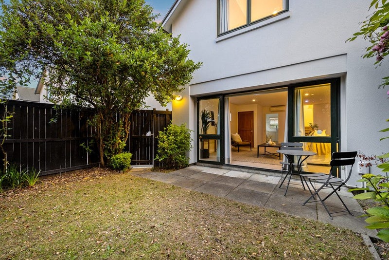 2/54 Derby Street, St Albans, Christchurch - Carousel 1