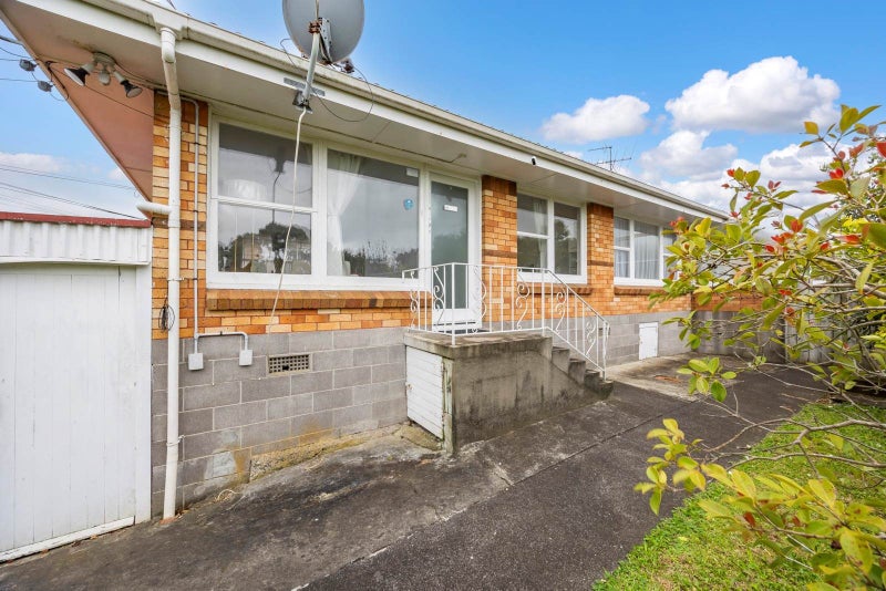 1/27 Malone Road, Mount Wellington, Auckland - Carousel 2