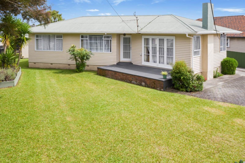 33 Barrys Road, Glendene, Auckland - Carousel 1