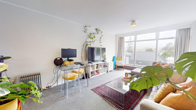 12/4 Claremont Grove, Mount Victoria, Wellington - Carousel 2