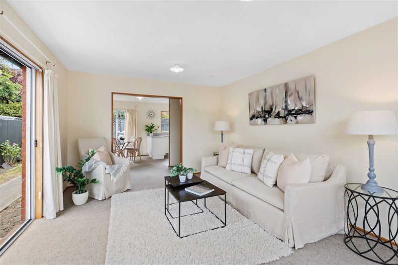 2/12 Barrie Street, Addington, Christchurch - Carousel 2