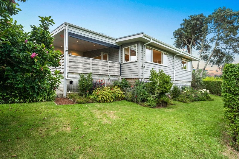 477 Green Road, Warkworth - Carousel 1