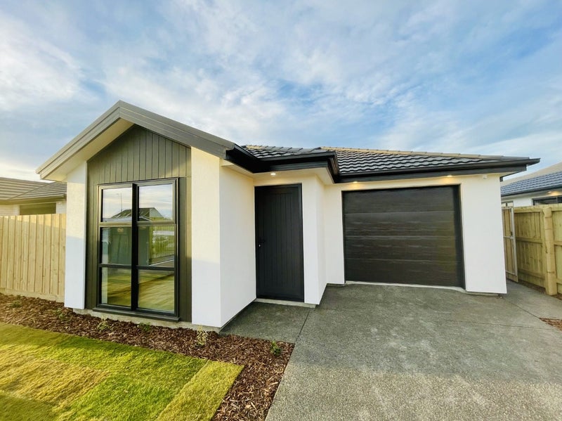 7 Piopio Lane, Halswell, Christchurch - Carousel 2