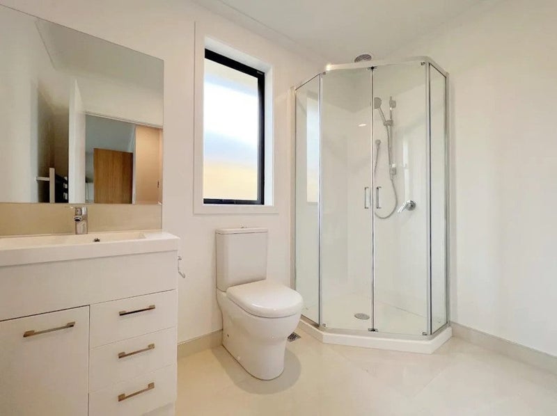 2/2 Masefield Drive, Enderley, Hamilton - Carousel 6