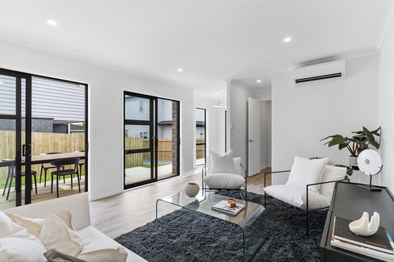 3C Tutuki Street, Waterview, Auckland - Carousel 1