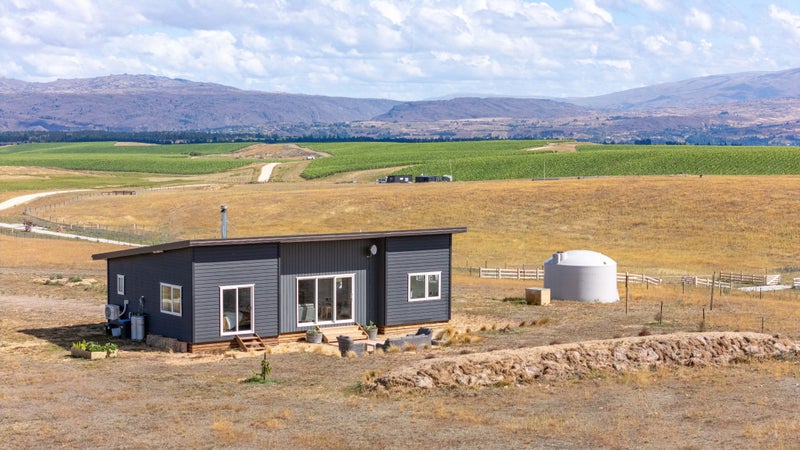 455 McArthur Road, Springvale, Alexandra - Carousel 1