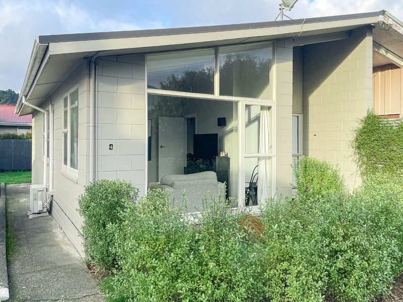 4/708 Fergusson Drive, Elderslea, Upper Hutt - Carousel 1
