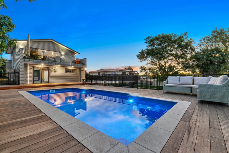 15 Mareretu Avenue, Patumahoe, Pukekohe - Carousel 1